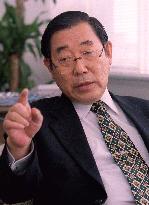 Japan denies any attempt to seek massive whale hunt+